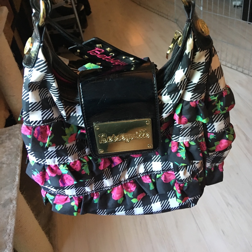 Purse - Picture 3 of 6